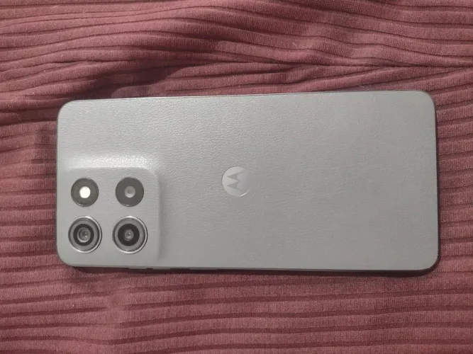 MOTOG15 BEM CONSERVADO, FUNCIONANDO PERFEITAMENTE,
