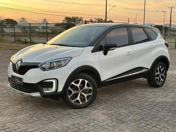 Renault Captur Intense Bose 1.6 16V Flex 5P AUT 2021