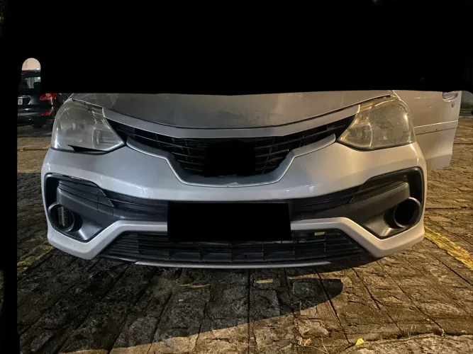 Pára-choque Toyota Etios 2017 a 2019 Completo S/ Símbolo 