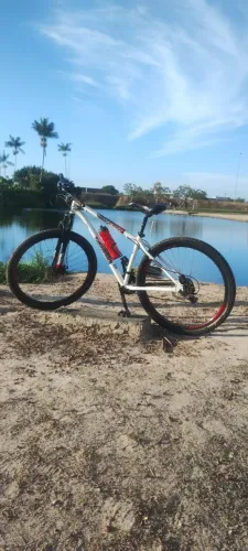 Bicicleta modelo kaloy aro 19<br>Modelo kaloy <br>Aro 19valor 1.000