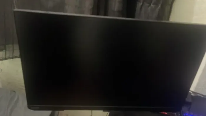 Monitor Gamer Samsung Odyssey G40, 27" FHD, 240Hz, 1ms, G-Sync