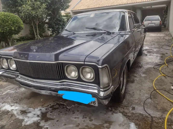 Ford Galaxie 500 4.8 V8 Manual 1976