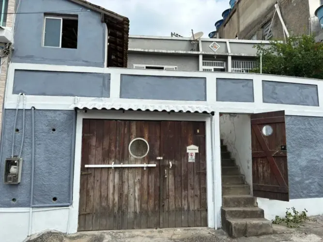 Casa para Venda em Rio de Janeiro, Barra de Guaratiba, 3 dormitórios, 1 suíte, 4 banheiros