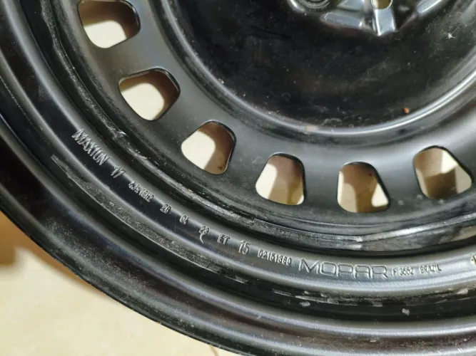 Roda aro 16 mopar estepe