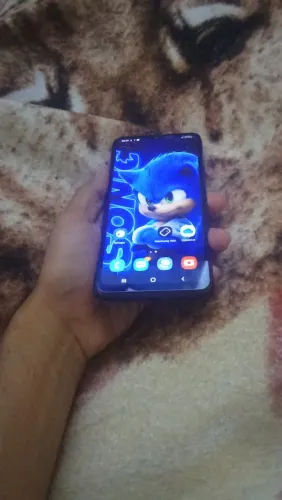 Celular Samsung A20s de 64 GB funcionando perfeitamente
