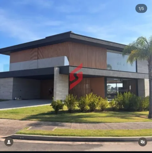 Casa de Condomínio em Votorantim - Votorantim