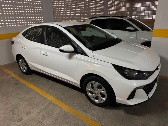 Hyundai HB20S Comfort Plus 1.0 Flex 12V Mec. 2025