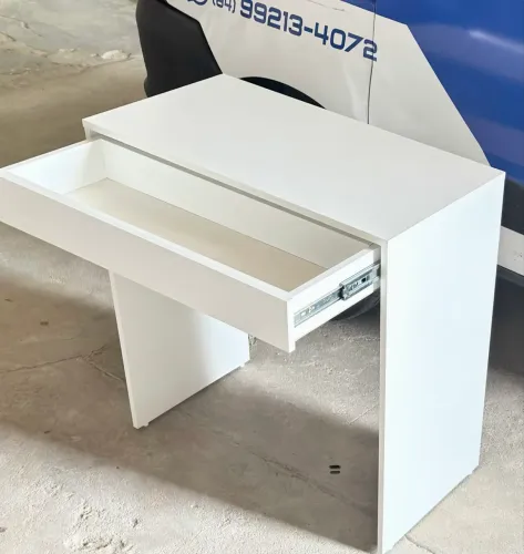 MESA COM GAVETA PARA ESCRITÓRIO OU QUARTO DE MDF A PRONTA ENTREGA 