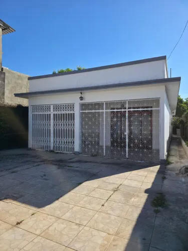 Santo Antonio - vendo casa 4 qts - quintal - 4 vagas - toda.na laje