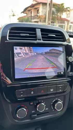 Renault Kwid Intense 1.0 Flex 12V 5P Mec. 2025