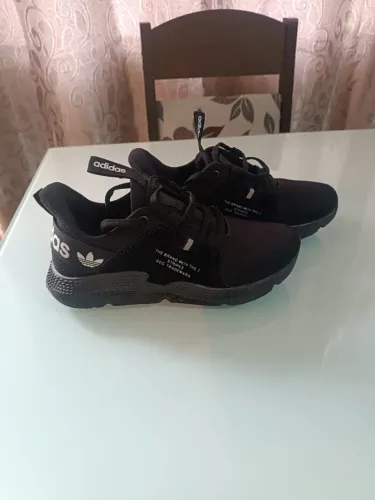 Tênis Adidas - Preto