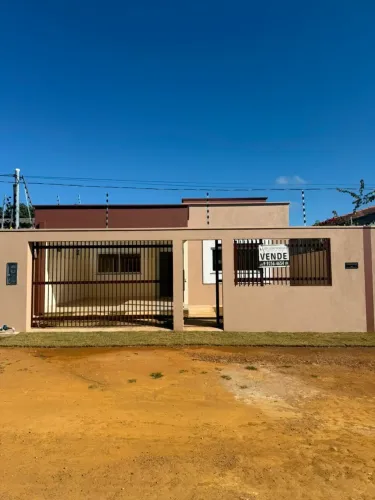 Casa em Chapada dos Guimarães.