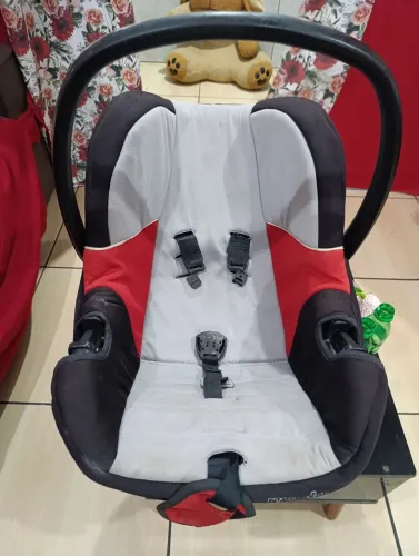 Cadeirinha de bebê conforto