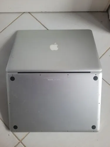 Macbook pro i7 2010 a1286 detalhe placa video