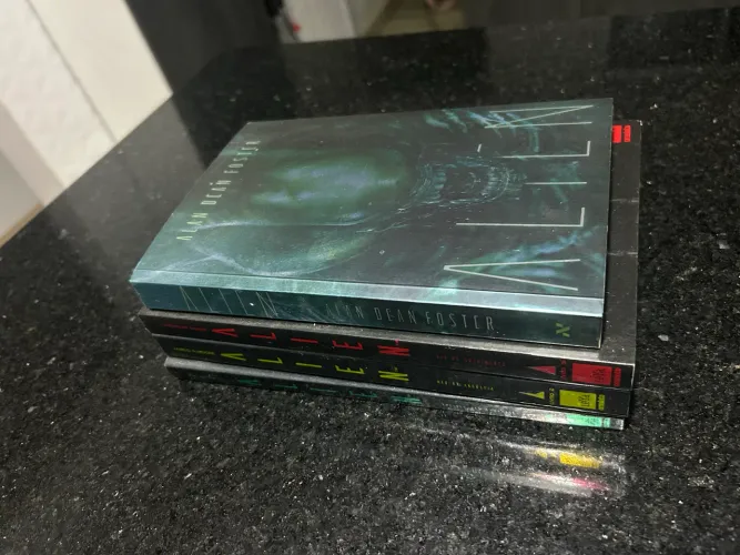 Livros Alien