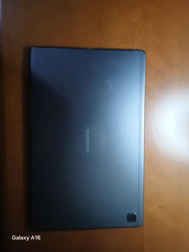Tablet a7 semi-novo com caixa e carregador original