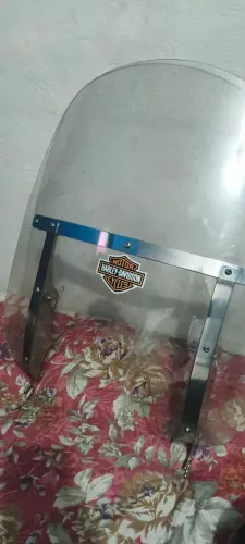 Bolha frontal Harley Davidson farol quadrado e redondo