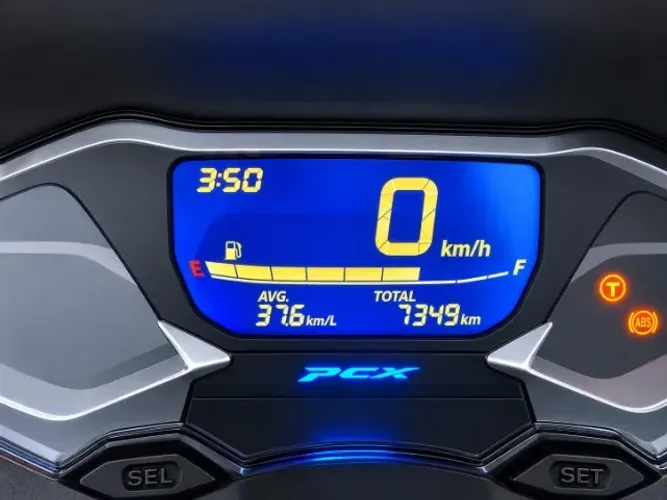 Honda PCX 160 DLX 2023