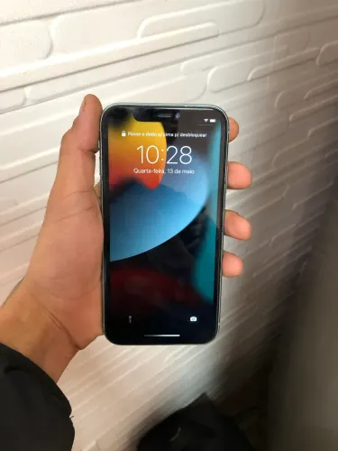 iPhone 11 mancha na tela