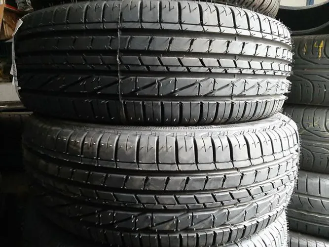 Pneu 205 55 16 Remoldado Black com Selo do Inmetro e Garantia Fiat Gran Siena