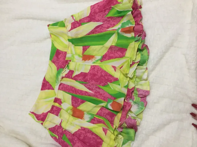 Roupas sapatos bolsas biquínis 