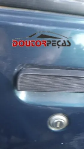 Maçaneta dianteira direita Monza 92