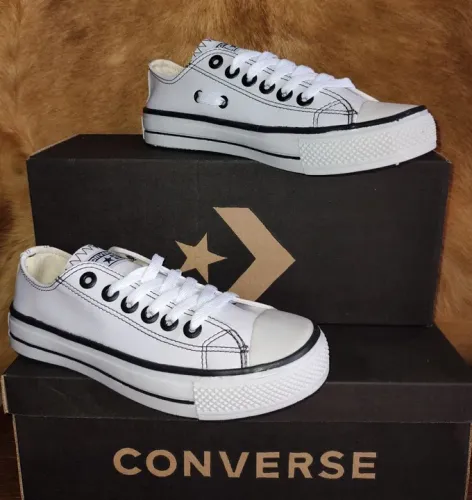 Tênis All Star Couro na Promoção