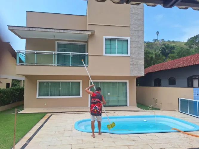 Vendo excelente casa no Condomínio Fazenda Muriqui em Mangaratiba