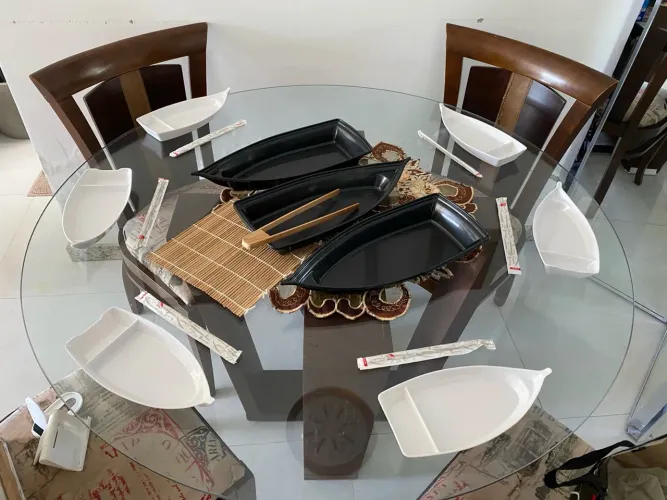 Conjunto de mesa para sushi 