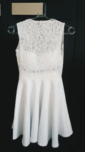 Vestido Branco Renda Rodado Novo