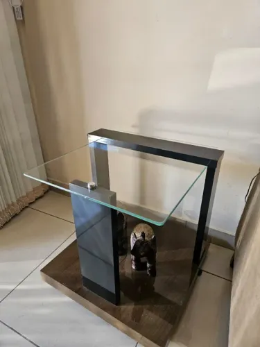Mesa de centro em vidro temperado