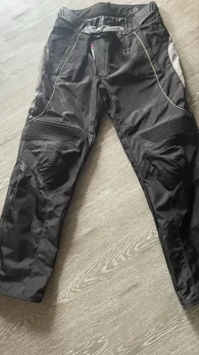 Calça X11 Troy feminina