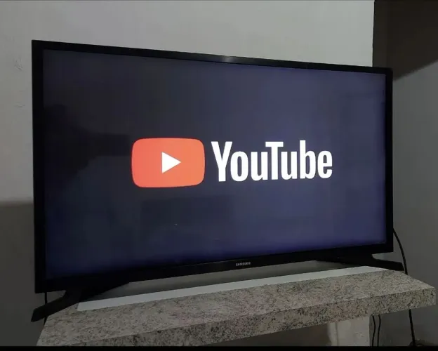 TV Samsung 43 polegadas Smart