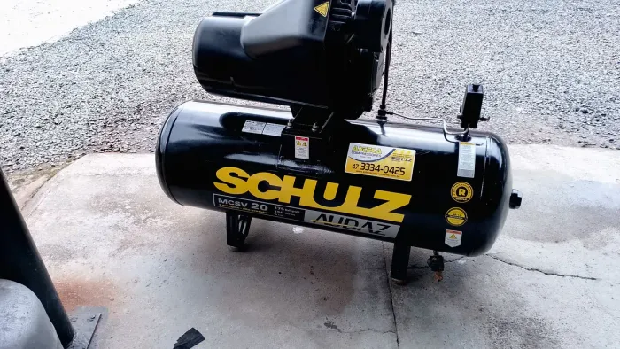Compressor de ar 20 pés Schulz 