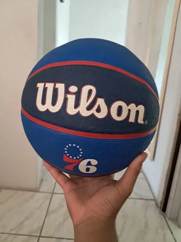 Bola de basquete Wilson tamanho 7