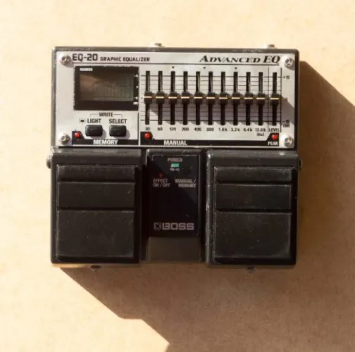 Boss EQ-20 Advanced EQ Equalizador gráfico