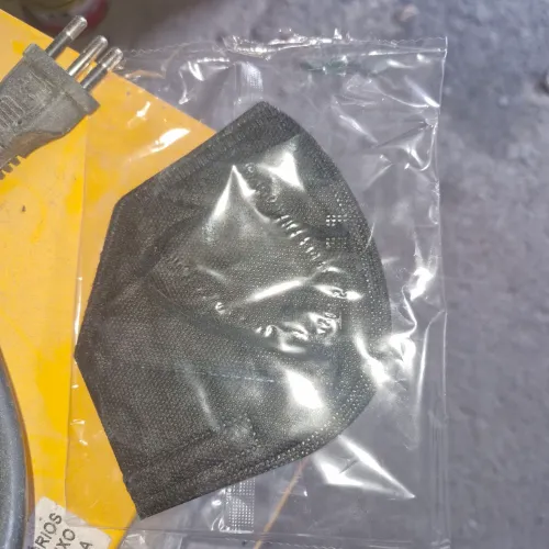 100 Máscara N95 de proteção respiratória preta N 95