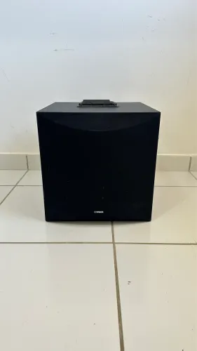 yamaha Subwoofer Para Home Theater 10" NS SW100