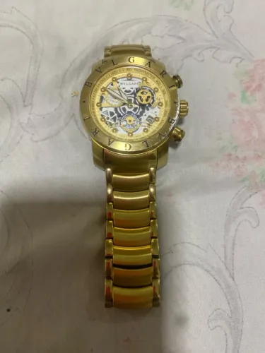Relógio Bvlgari Dourado