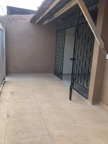 Casa na Parangaba com 4 Quartos!