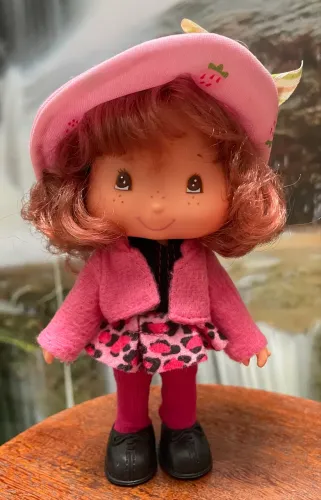 Boneca moranguinho