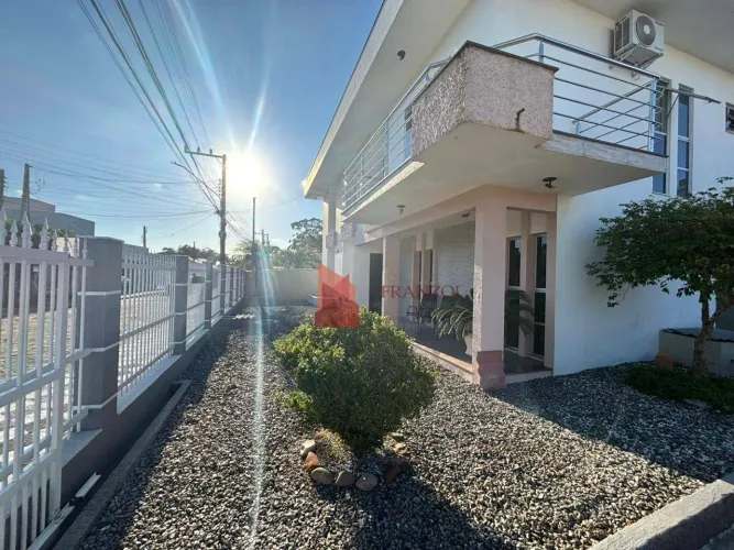 LOCAÇÃO: Casa residencial ou comercial no bairro São João, Itajaí/SC