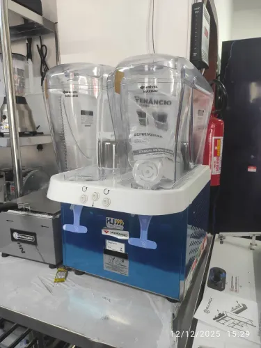 Bh máquina de suco dois tanques Venâncio 