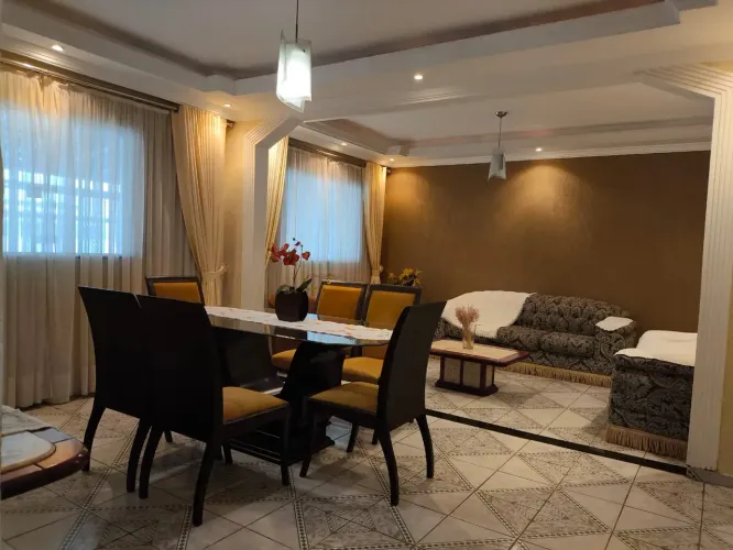 Qd 305 Sobrado com terraço 4qt 2suítes documento 100%