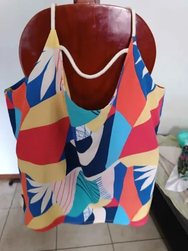 Blusa de alcinha colorido