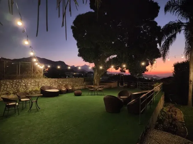 Morar numa Pousada em área nobre c/ vista - Santa Teresa