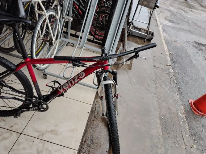Vendo bike venzo aro 29