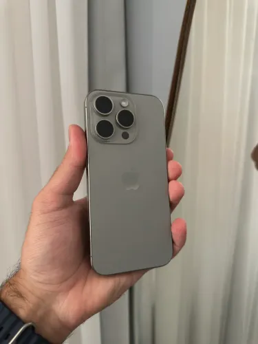 iPhone 15 Pro 256GB Natural - IMPECÁVEL