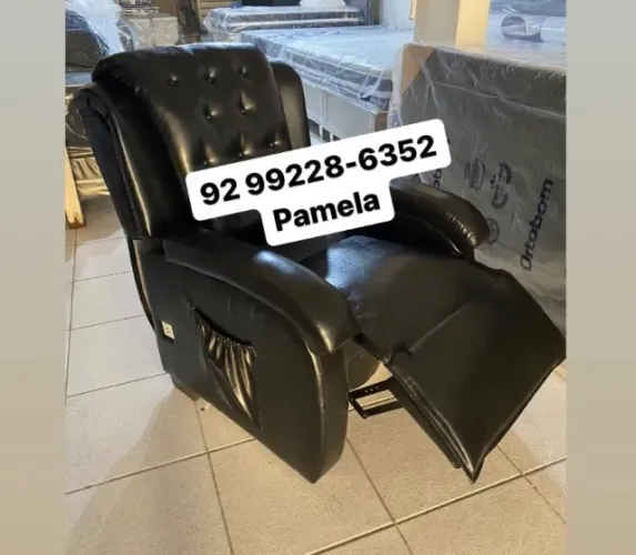 Poltrona reclinável courino