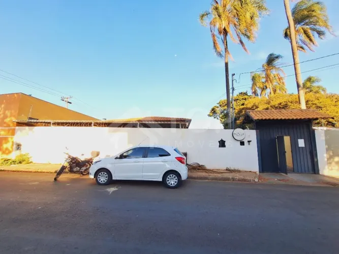 Locação de Casas / Chácara na cidade de São Carlos